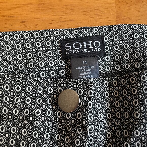 NWOT Size 14 Soho Apparel Ltd. black-white patterned pants - Picture 5 of 7